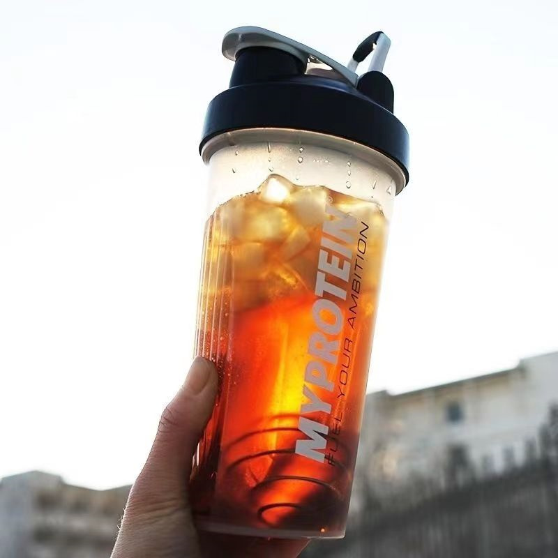 Shaker de protéines de haute q - Nutrition And Fitness avis et prix